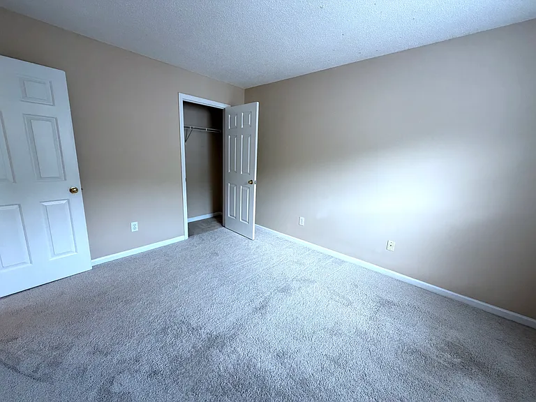 4645 Valais Ct #117 — Photo 18