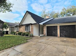 10207 Inwood Shadows St, Houston, TX 77088