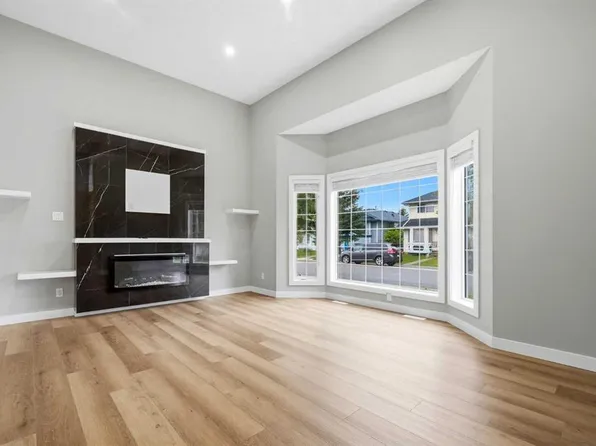 115 W Coverdale Way NE, Calgary, AB T3K 4J5