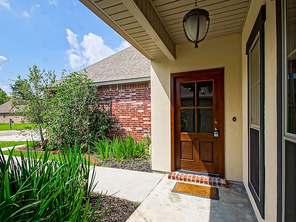4th image of 10127 Angela Dr