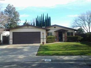 221 Riverside Pl, Bay Point, CA 94565