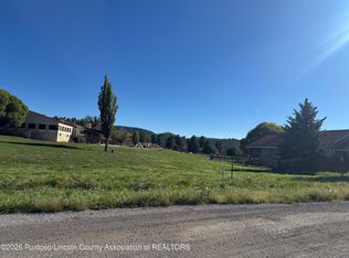 325 Barcus Rd, Ruidoso, NM 88345