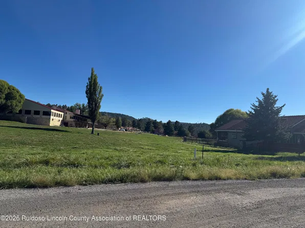 325 Barcus Rd, Ruidoso, NM 88345