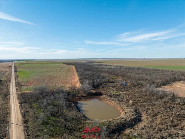 6438 County Road 146, Stamford, TX 79553