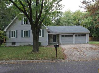 2904 Jerome Dr, Sedalia, MO 65301