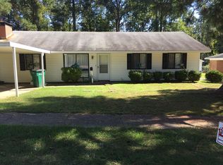 207 Hathaway Dr, El Dorado, AR 71730