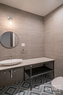 Rented by Grand & Co. | media 4