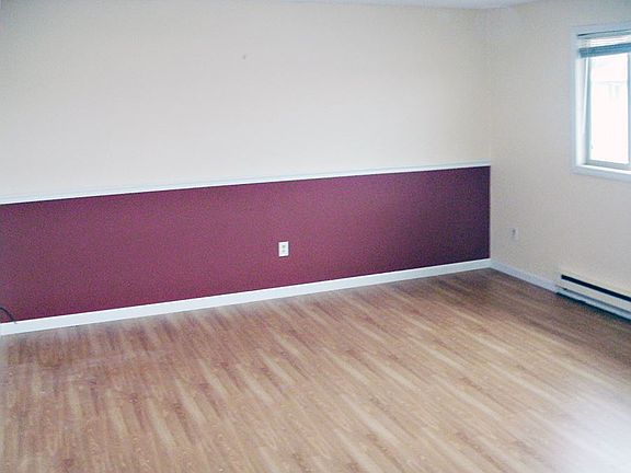 4th image of 182 Glenwood Dr APT D