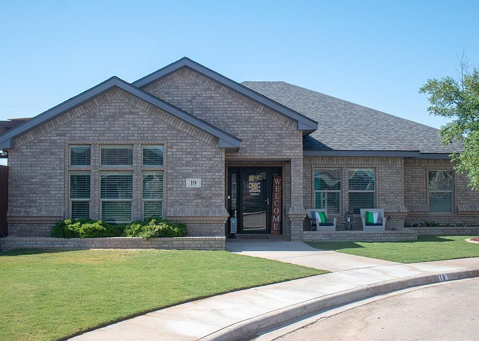 1st image of 19 Paisano Cir