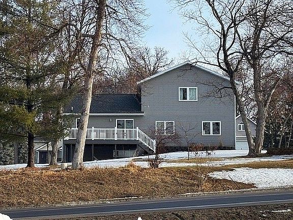 2nd image of 1322 Bayridge Dr