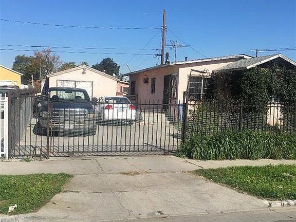 5th image of 953 E 103rd Pl