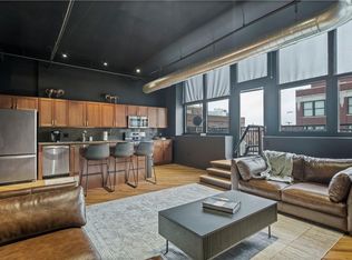 2015 Grand Blvd APT 222, Kansas City, MO 64108
