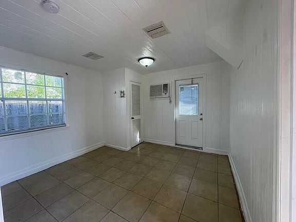 4th image of 613 54th St