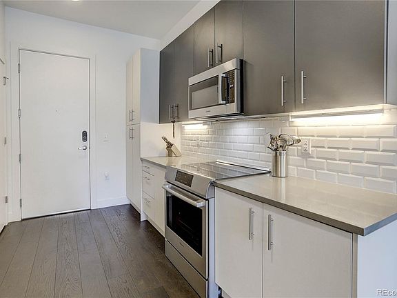 5th image of 2525 Arapahoe Street #206