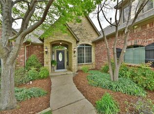 3225 Amberwood Ct, Edmond, OK 73003