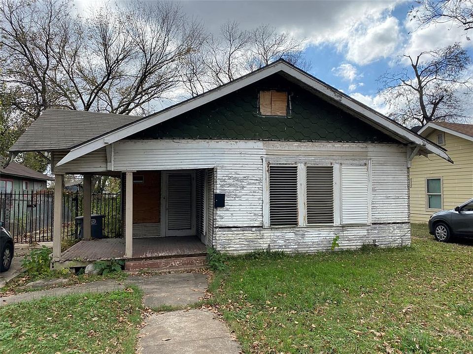 1st image of 3026 Reynolds Ave