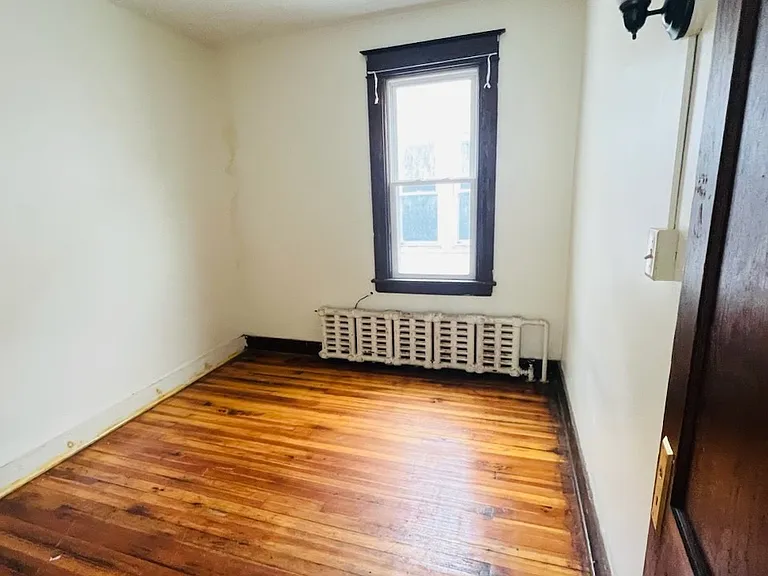 30 Morris St #2 — Photo 6