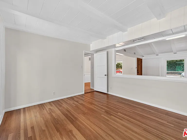 21309 Ibanez Ave — Photo 14