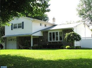 309 Parry Rd, Cinnaminson, NJ 08077