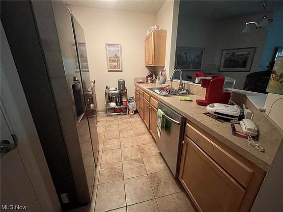 3rd image of 609 Aqua Marine Blvd