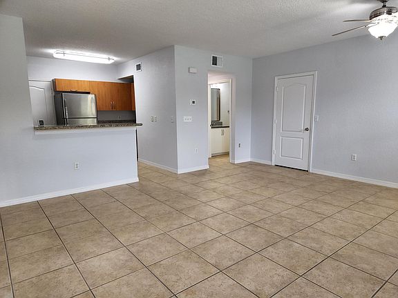 3rd image of 158 SW Peacock Boulevard SW #30107