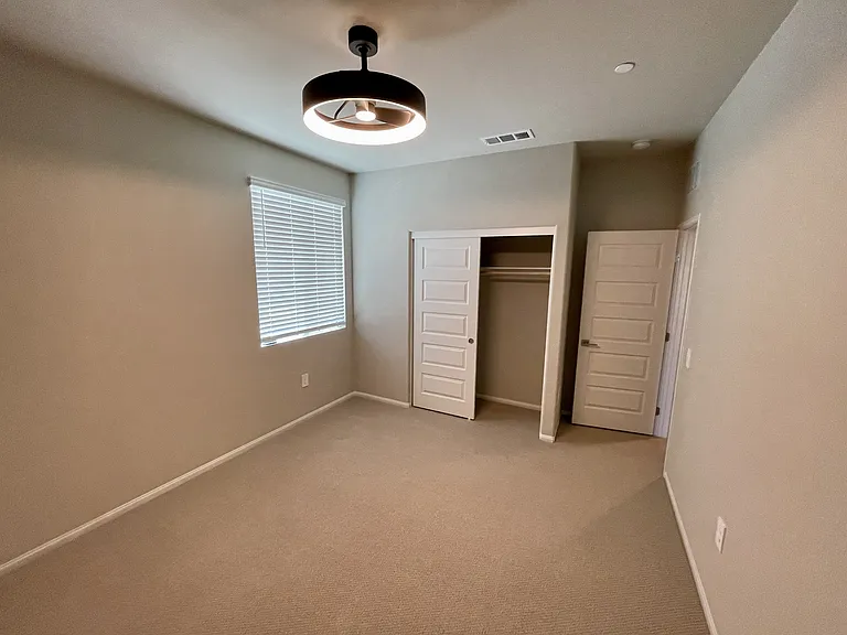 1048 Lumia Cir — Photo 21
