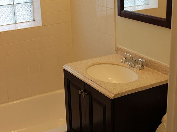 3rd image of 618 E 71st St APT 2C