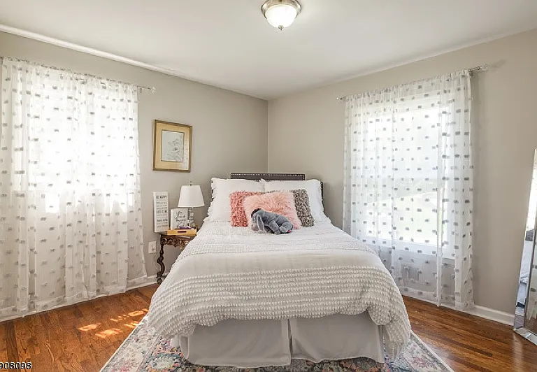 14 Ash Ln — Photo 11