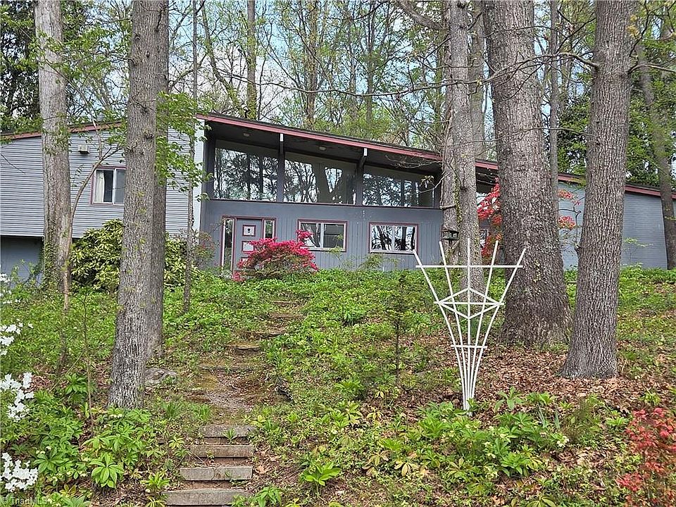 1st image of 2051 Royall Dr