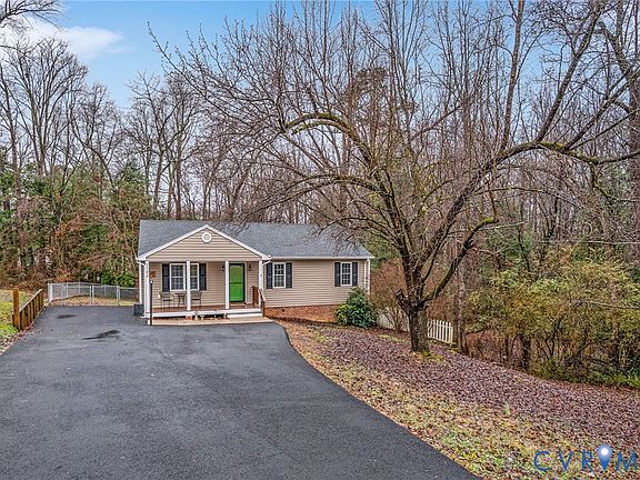 2nd image of 7142 McCauley Ln