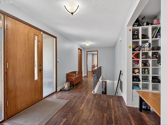 5th image of 18316 NE 50th Ave