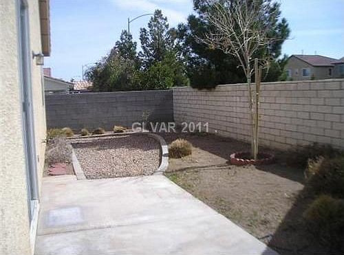 3rd image of 1849 Broken Lance Ave