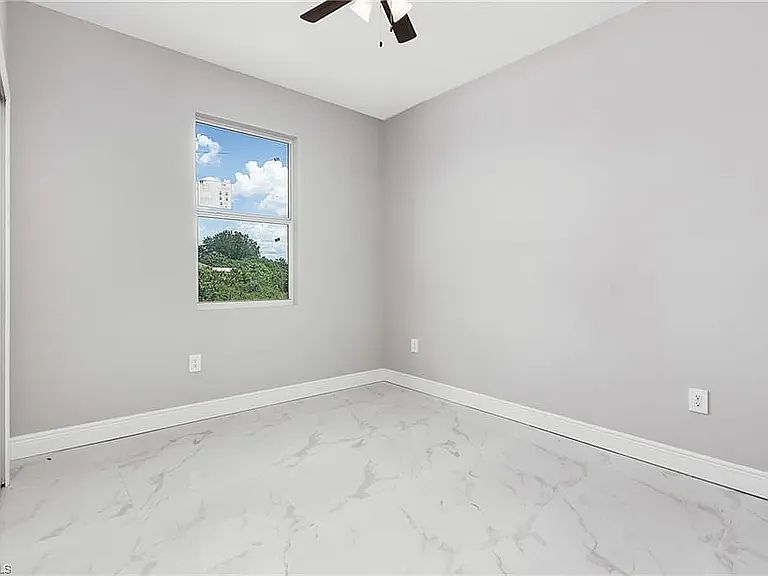 1st image of 3007 42nd St SW