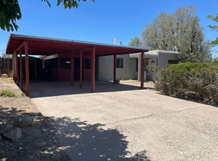 2113 Palomas Dr NE, Albuquerque, NM 87110