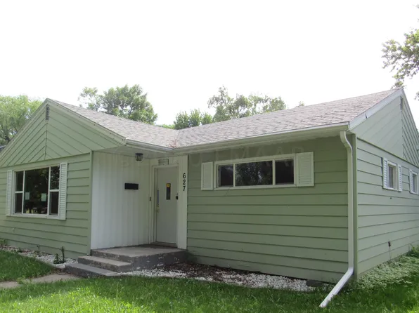 627 Maple St, Breckenridge, MN 56520