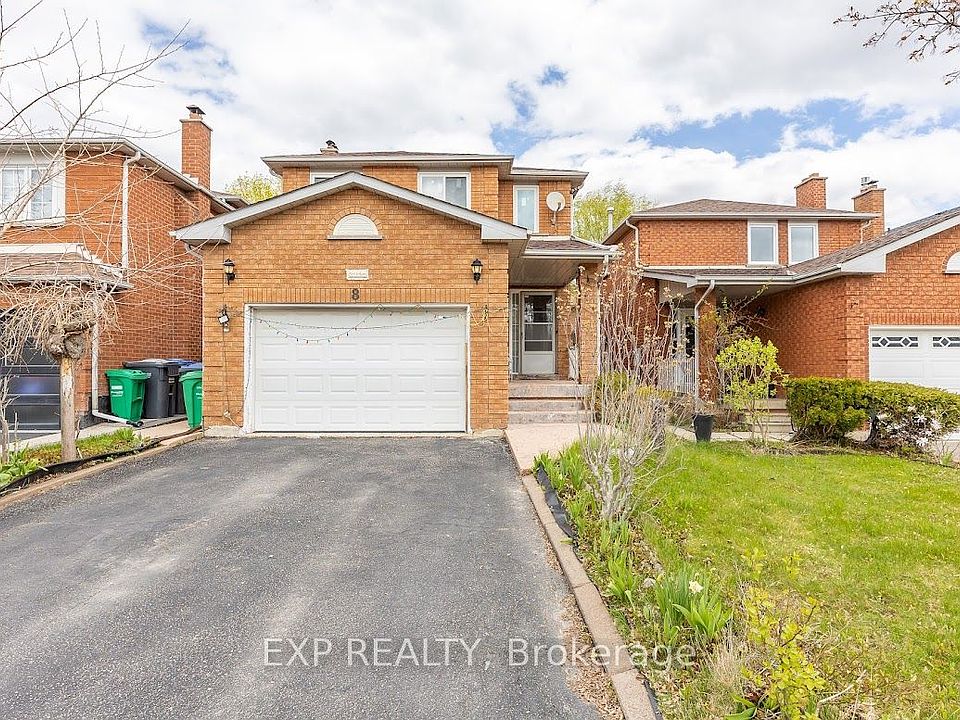 1st image of 8 Faywood Dr