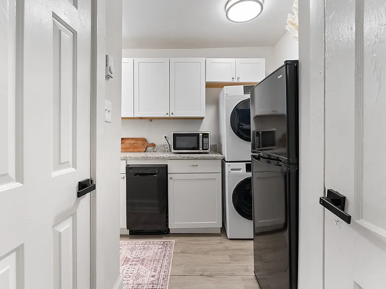 400 Princess Anne St #1 — Photo 5