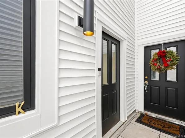 141 Grove Street #K, Stamford, CT 06901
