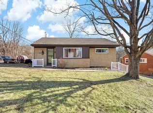 1985 Berkwood Dr, Pittsburgh, PA