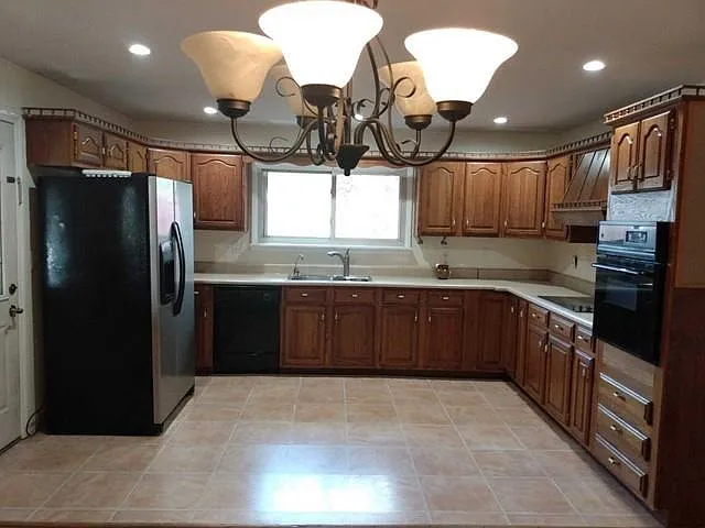 307 Wildwood Dr — Photo 6