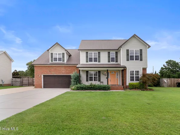 214 Target Lane, Hubert, NC 28539