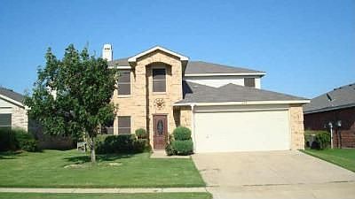 1st image of 16112 Hollyhill Ct