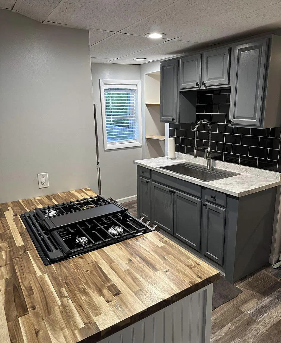 1619 S Park Ave — Photo 1
