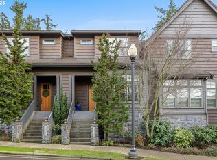 10290 SW Windwood Way, Portland, OR 97225