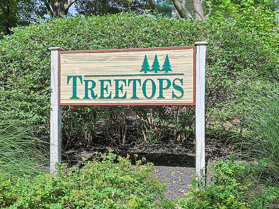 2nd image of 279 Treetop Circle