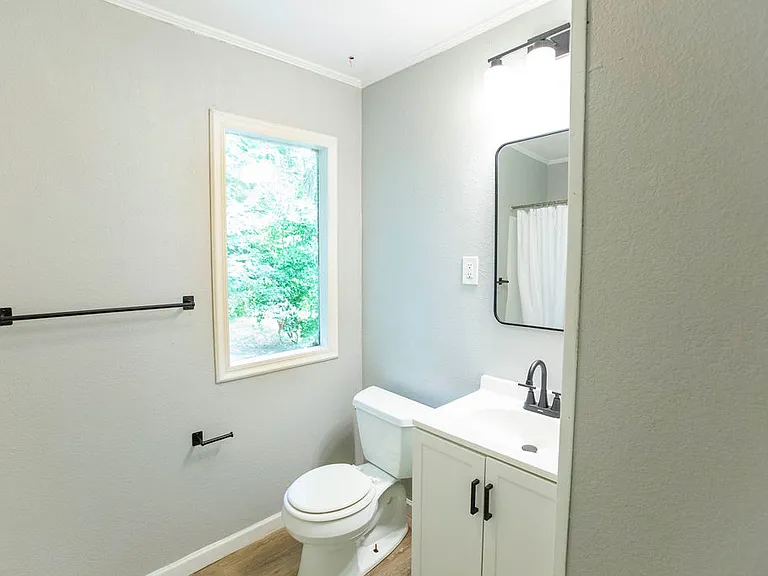 153 Wade Ln #153 — Photo 4