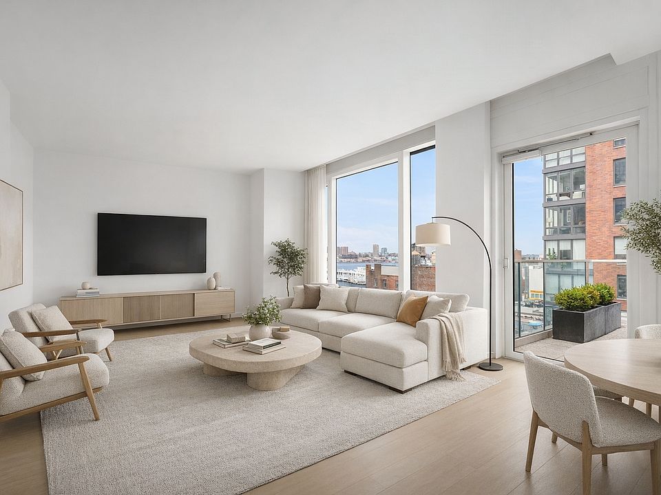 1st image of 555 W 43rd St APT 12H