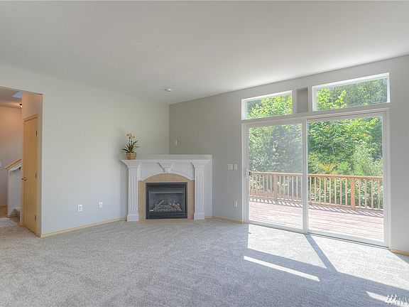 4th image of 3916 Crestwood Ln NW