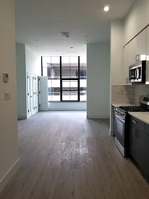 Rented by R New York | media 13