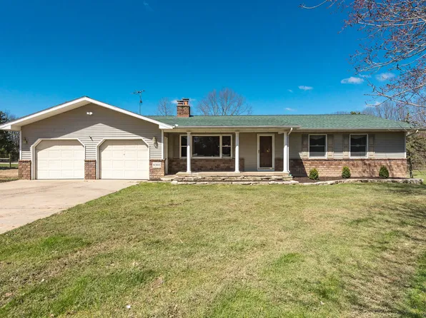 9395 Sanborn Ave SE, Alto, MI 49302